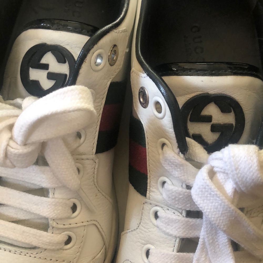 Sale ✔️Gucci Women's White Sneakers with Red and Green Stripe - Picture 7 of 12
